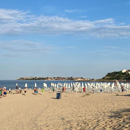 Esperanto 401 Large Studio Pantai Sunny Bagian luar foto
