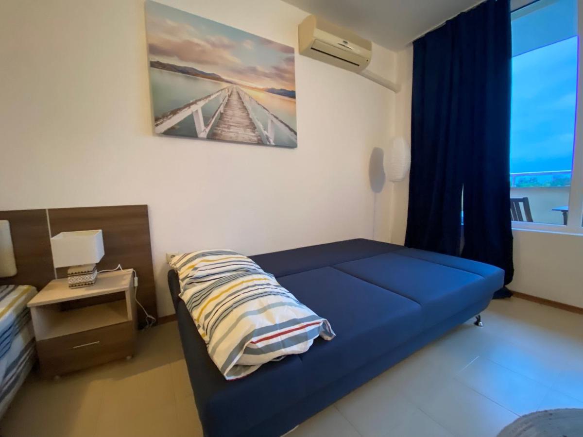 Esperanto 401 Large Studio Pantai Sunny Bagian luar foto