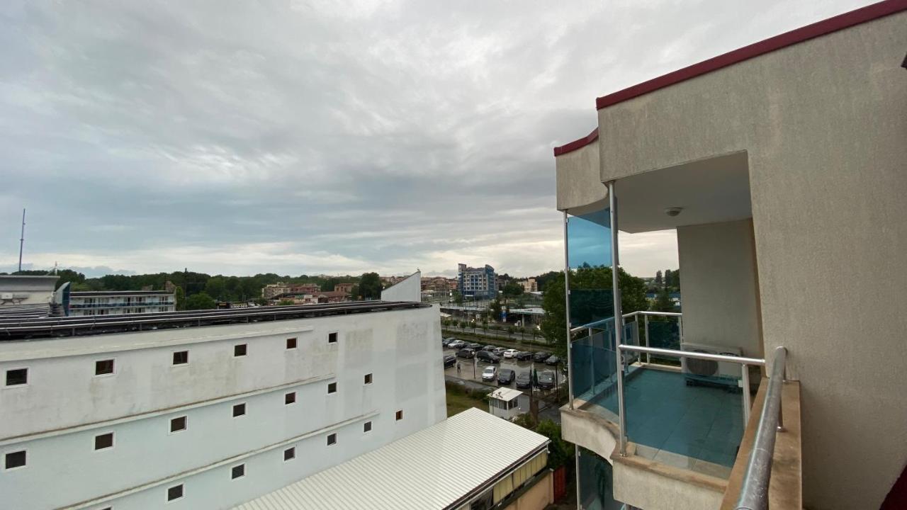 Esperanto 401 Large Studio Pantai Sunny Bagian luar foto