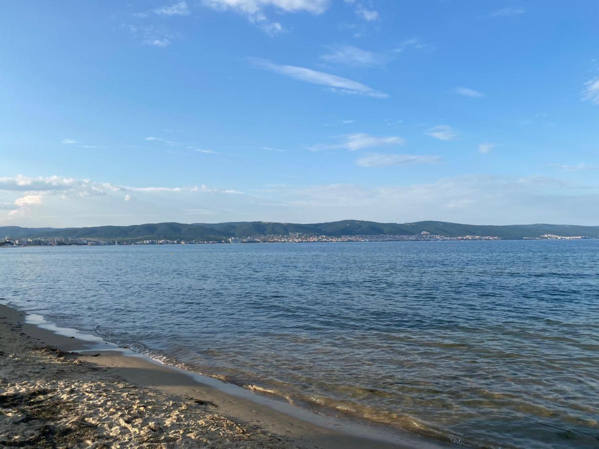 Esperanto 401 Large Studio Pantai Sunny Bagian luar foto
